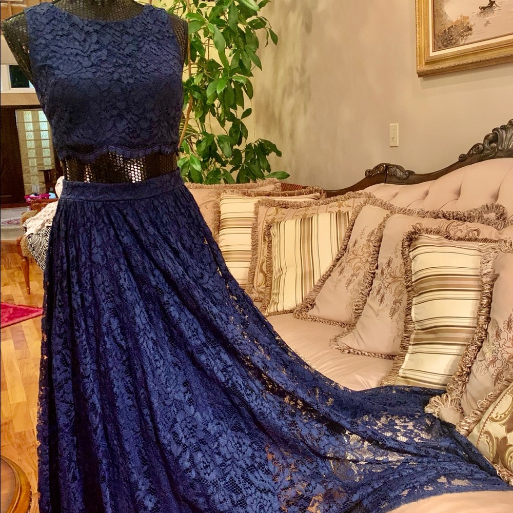 Elegant Navy Embroidered Two-Piece Dress